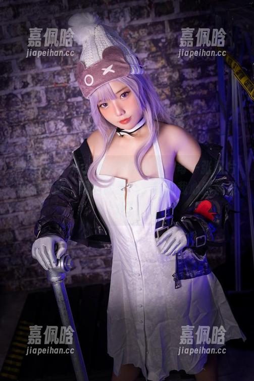 Messie Huang学妹分享：每一张照片都是她的‘绝世武器’，防止我心脏病发作！